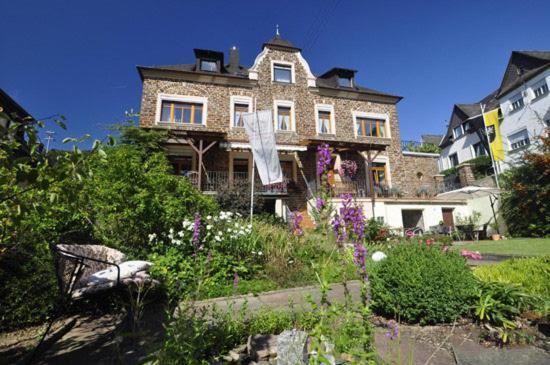 Hotel Altes Weingut An Der Vogtei Senheim Exterior foto